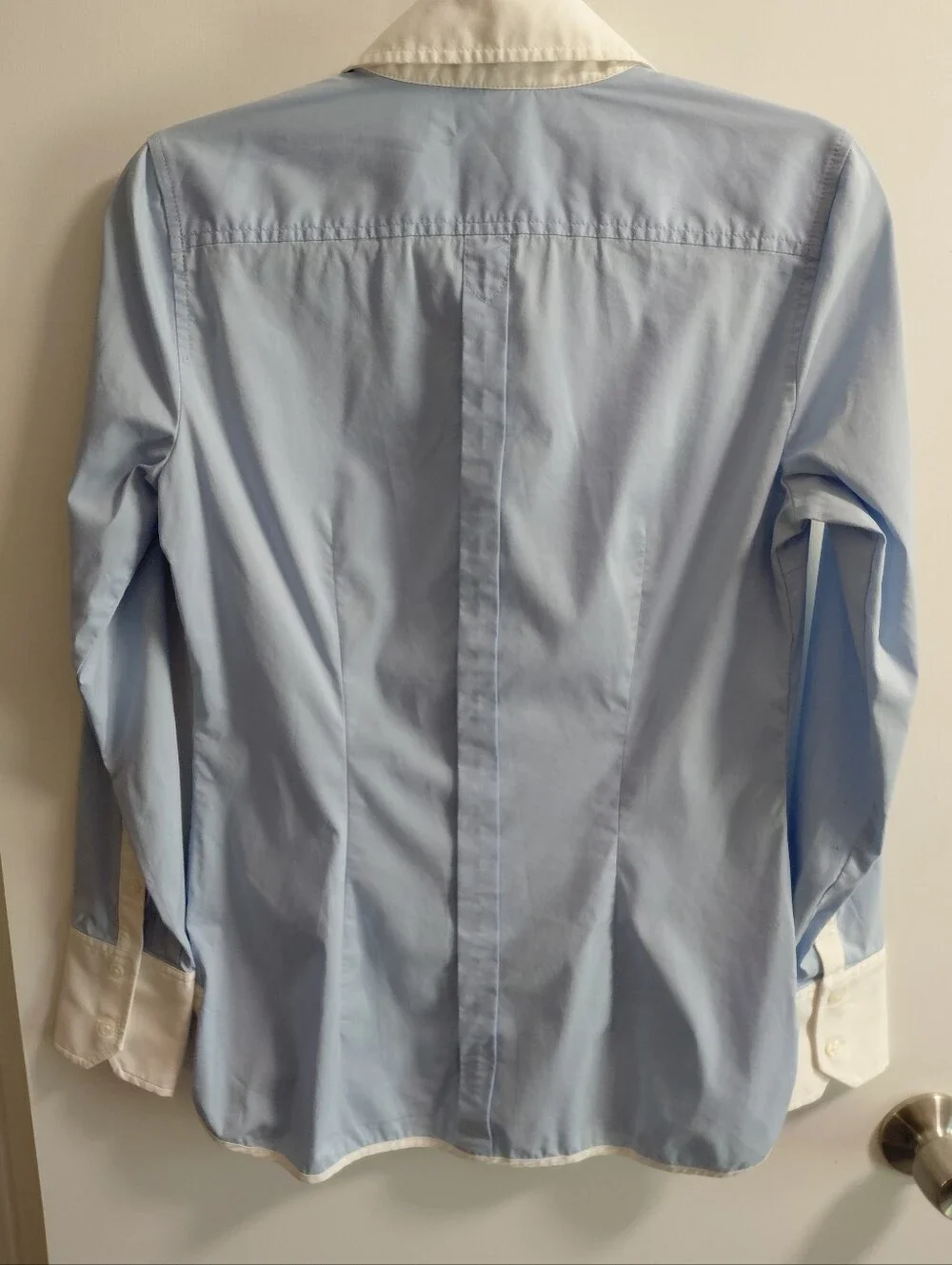 Women's Express Design Studio White Blue Button Down Fitted Dress Shirt - Picture 2 of 9